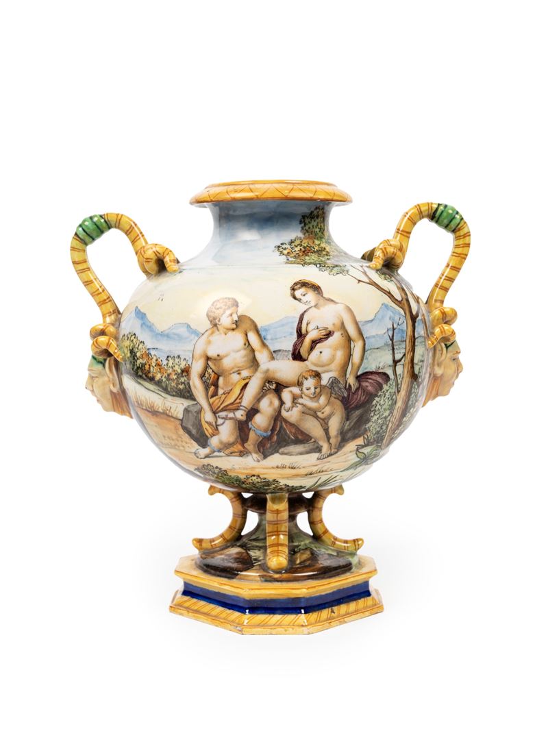 Vaso in ceramica Ginori, Secolo XIX, h 28,5 cm