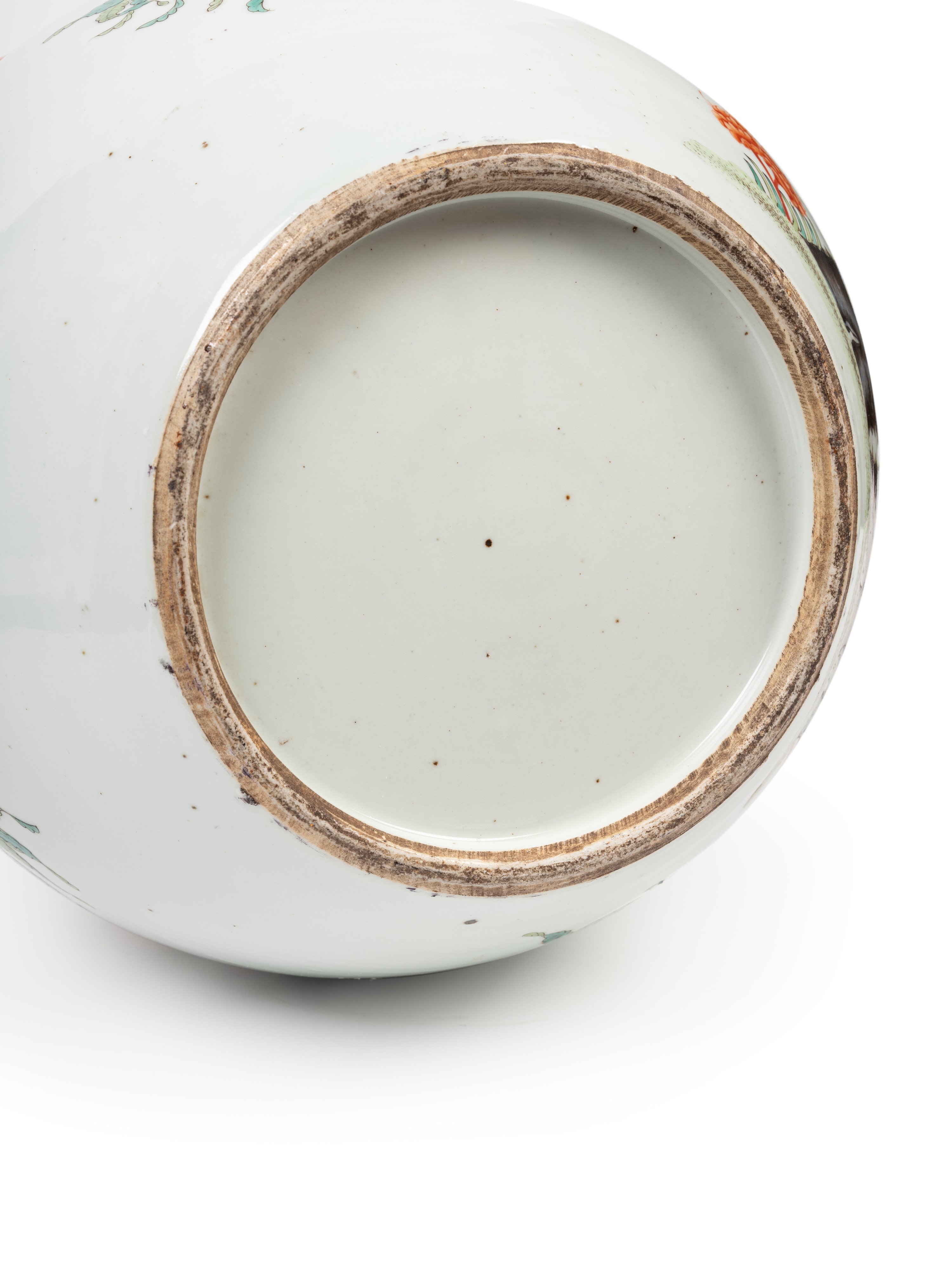 VASO IN PORCELLANA FAMIGLIA ROSA