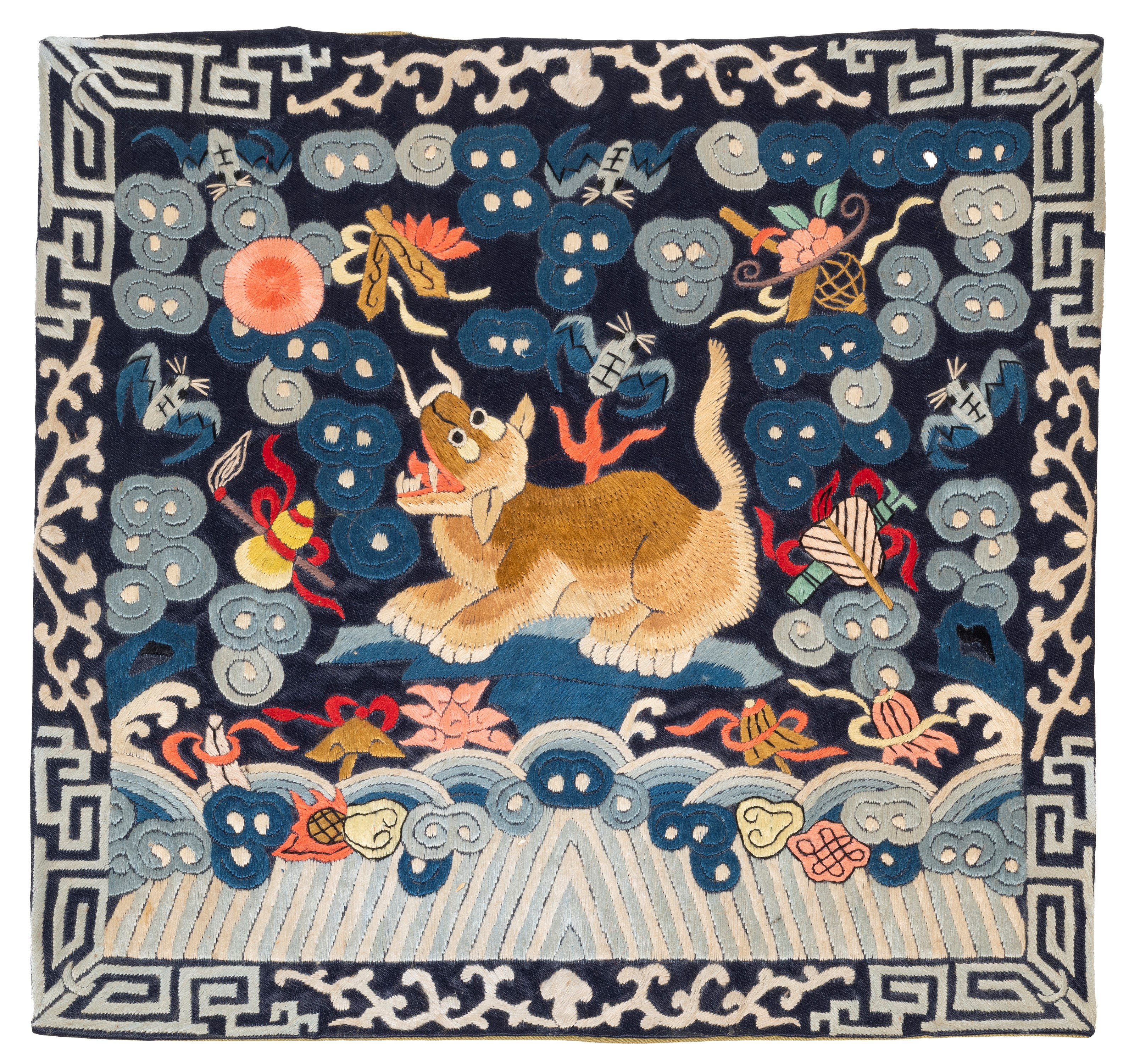 Cina, Dinastia Qing (1644-1911), Sedici 'Rank Badges' in seta ricamata