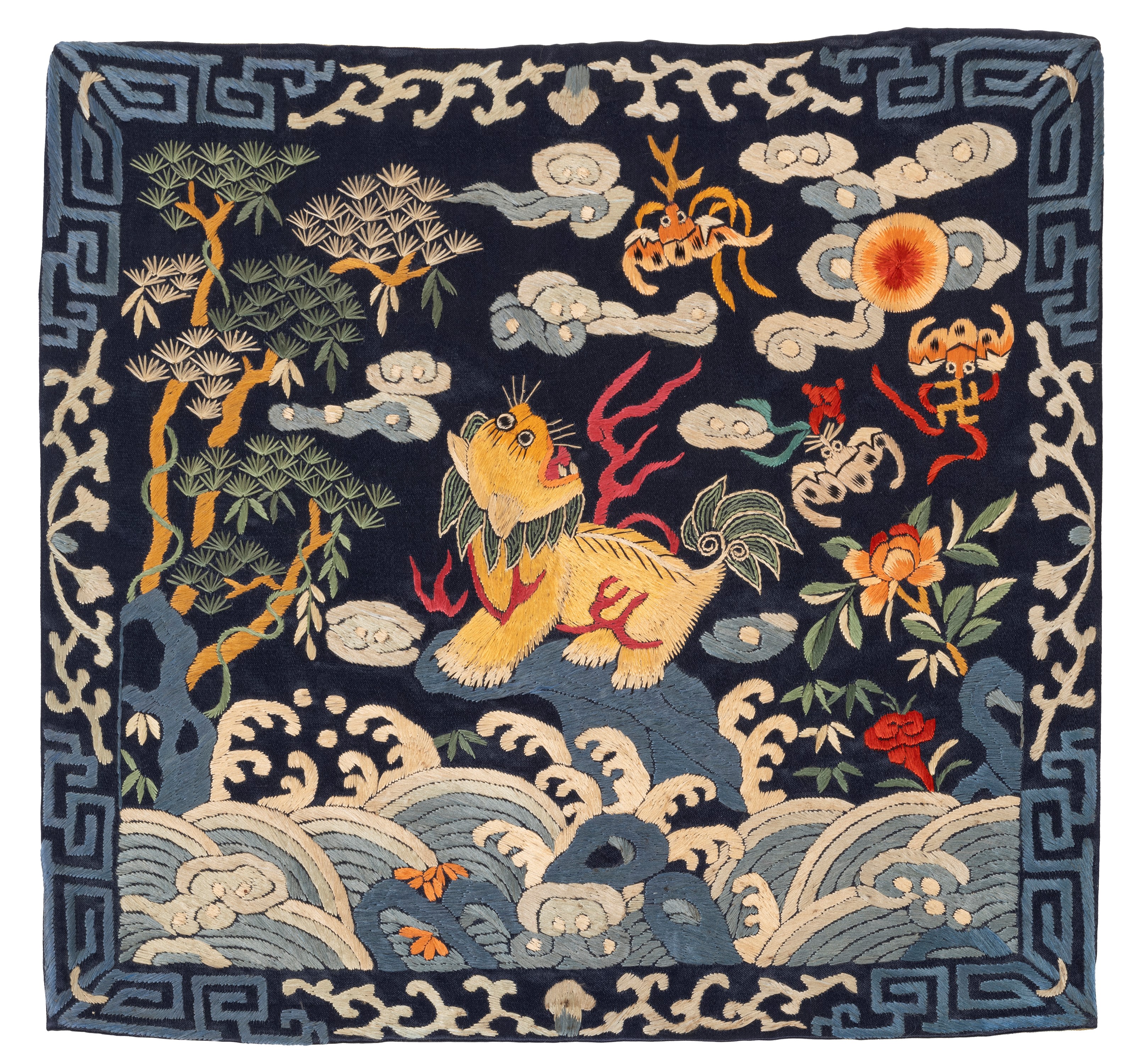 Cina, Dinastia Qing (1644-1911), Sedici 'Rank Badges' in seta ricamata