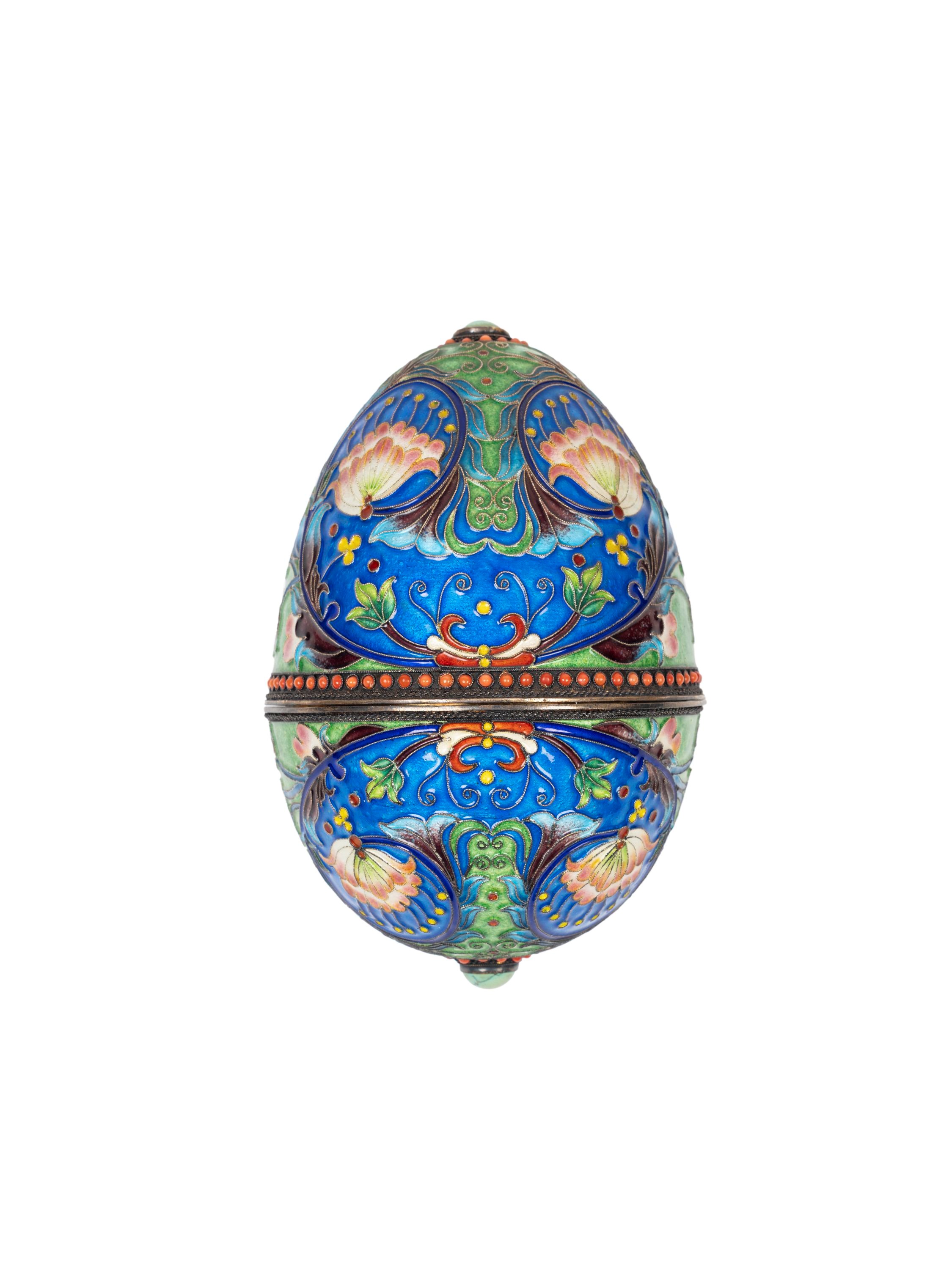 Oggetto d'Arte Decorativa, Uovo in Argento e Smalti, Russia, Inizi XX Secolo