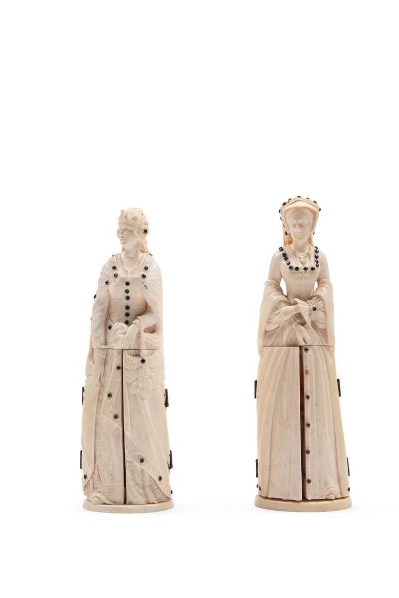 Scuola di Dieppe, Due sculture in avorio raffiguranti nobildonne, XIX secolo
