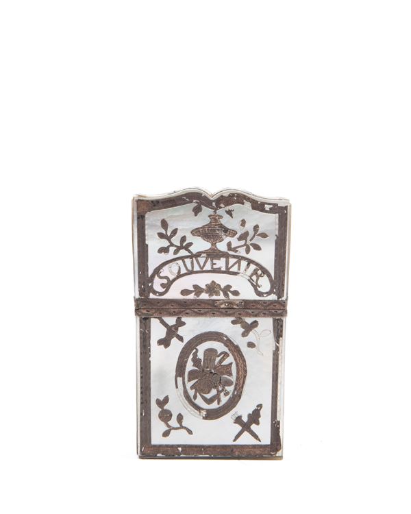 CHARLES X NÉCESSAIRE IN MOTHER-OF-PEARL AND SILVER