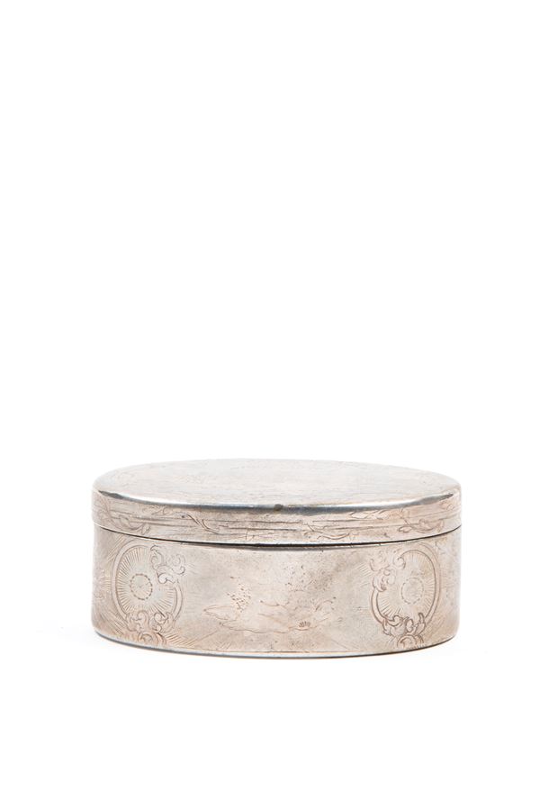 SILVER SNUFFBOX