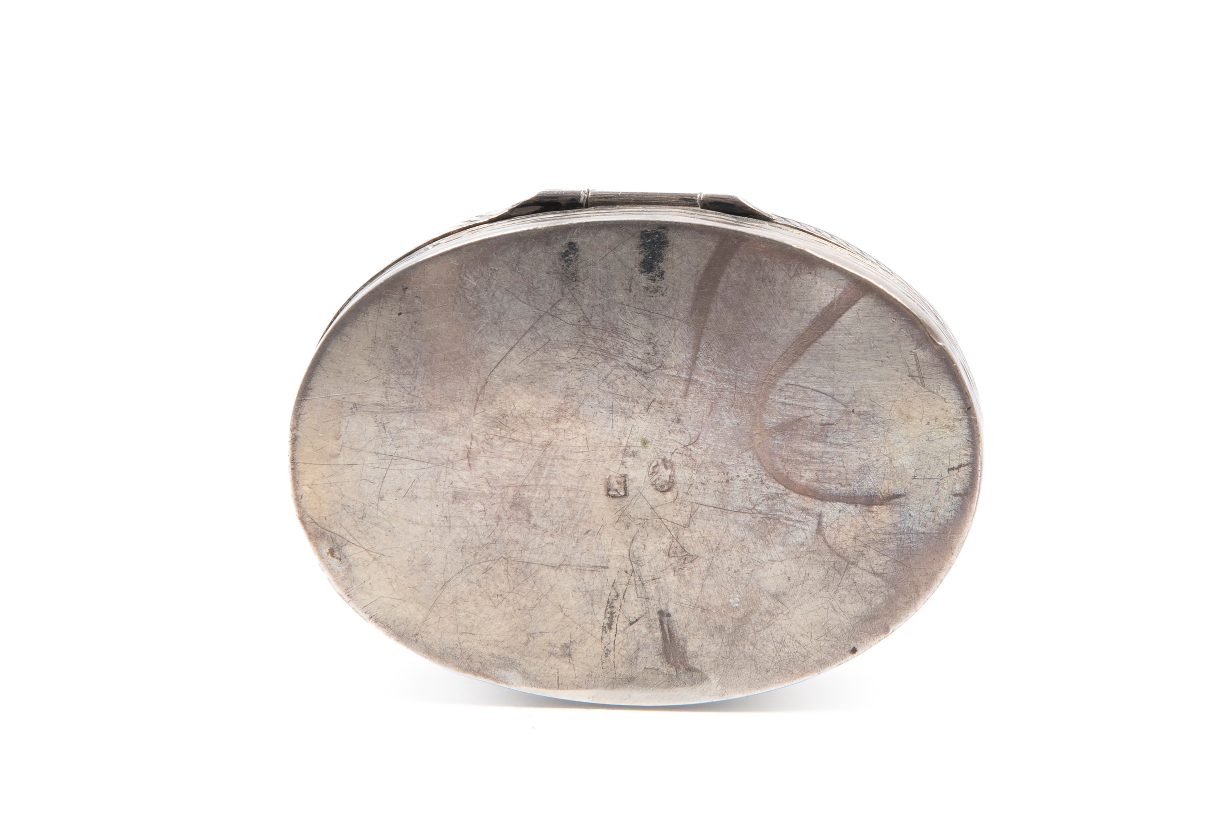 Tabacchiera Luigi XVI in argento, fine XVIII secolo