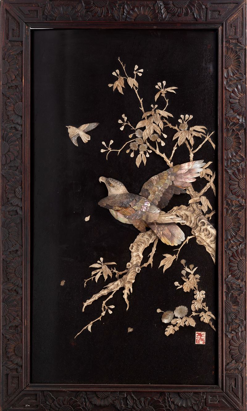 Pannello in lacca raffigurante un'aquila, Giappone, periodo Meiji (1868-1912)