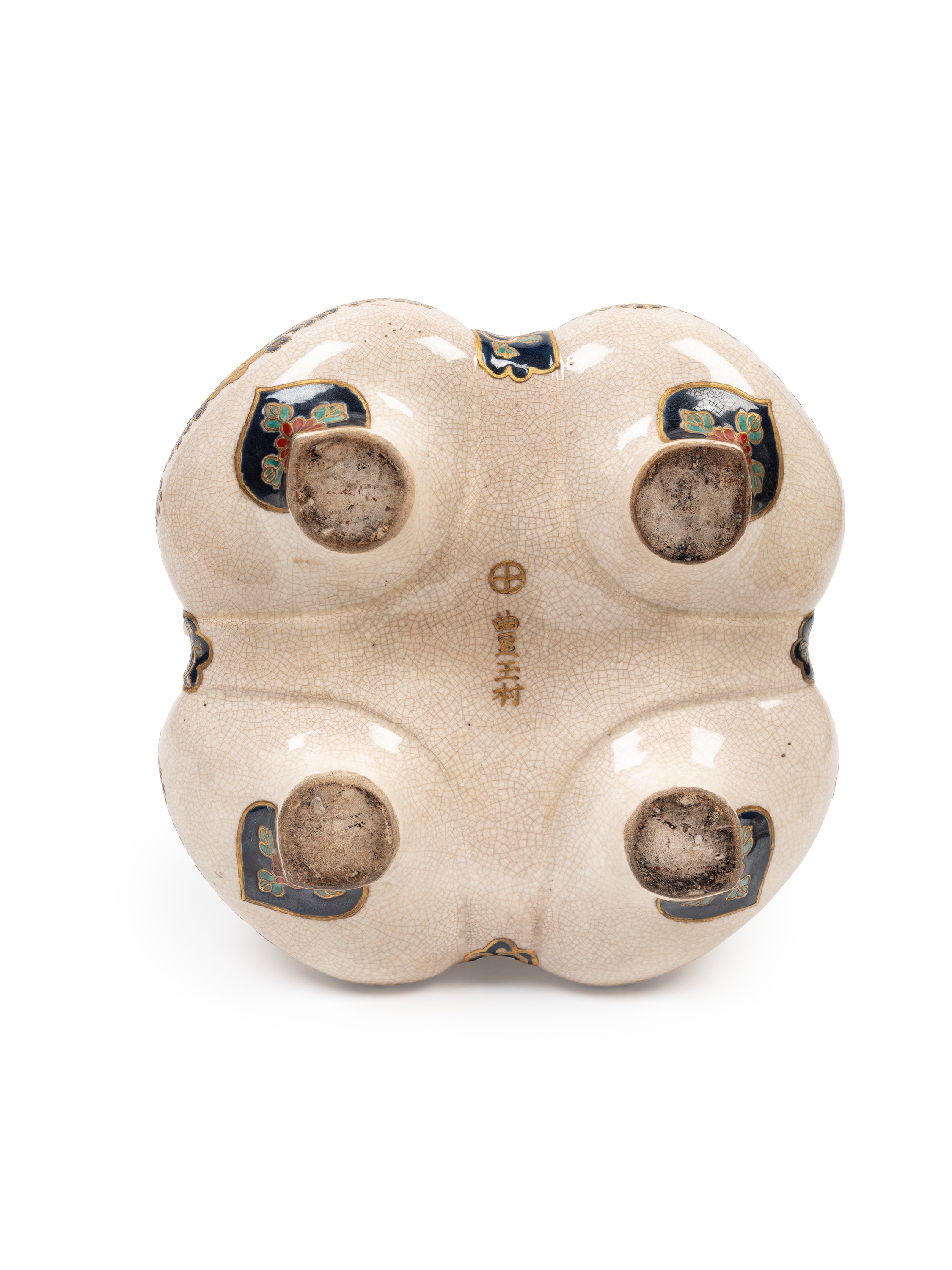 Koro in ceramica Satsuma con decorazione in blu e oro, Giappone, periodo Meiji