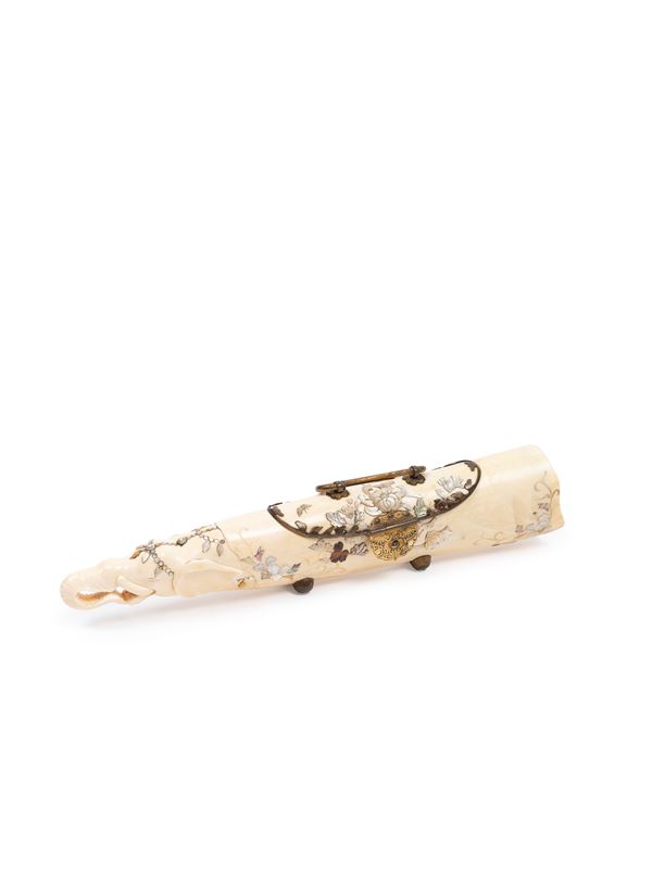 ☼AN IVORY KODANSU IN THE FORM OF AN ELEPHANT
