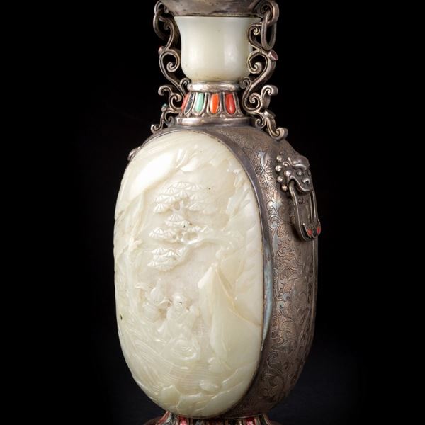 MONGOLIAN-STYLE JADE AND SILVER FLASK