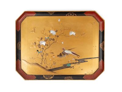 Vassoio per incenso (Kobon), legno laccato oro con hiramaki-e e intarsi shibayama