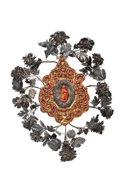 Reliquiario in corallo, rame dorato e argento, Trapani, XVIII secolo