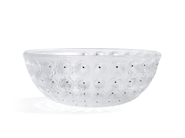 Lalique France - A CRYSTAL "NEMOURS" BOWL