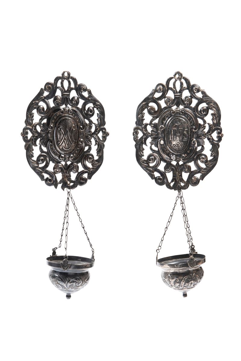Coppia di acquasantiere in argento, Italia, post 1872