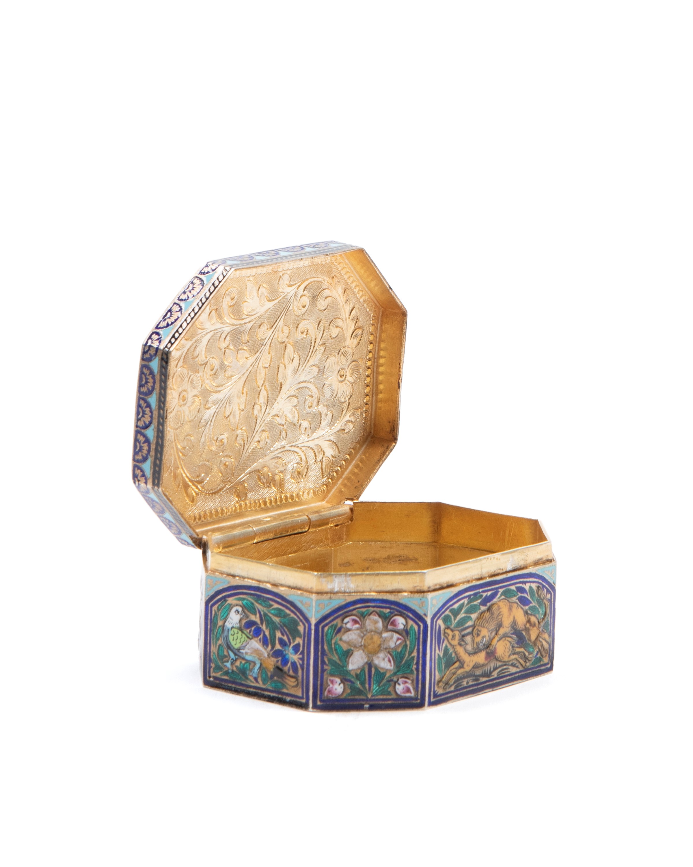 Tabacchiera in argento e smalti, India, XX secolo