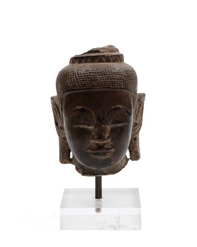 Scultura Thai, Testa di Buddha in pietra