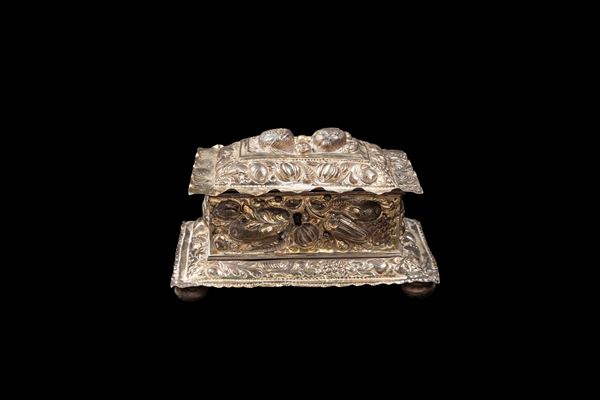 SCATOLA PORTAGIOIE IN ARGENTO