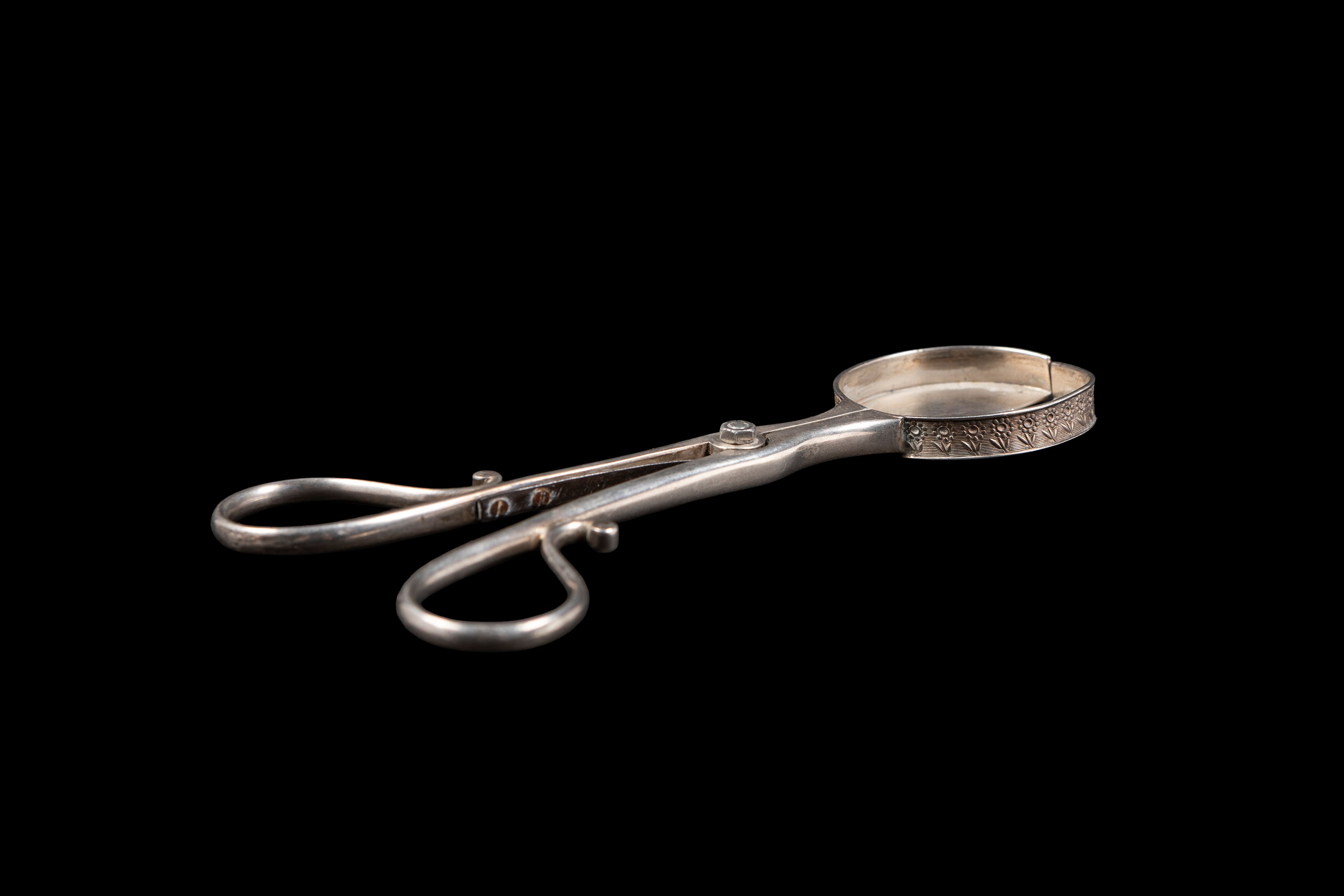 Forbice spegnican d’ela, XIX secolo, argento