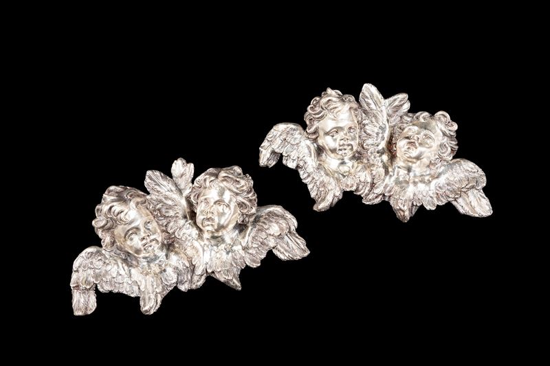 COPPIA DI PUTTI IN ARGENTO