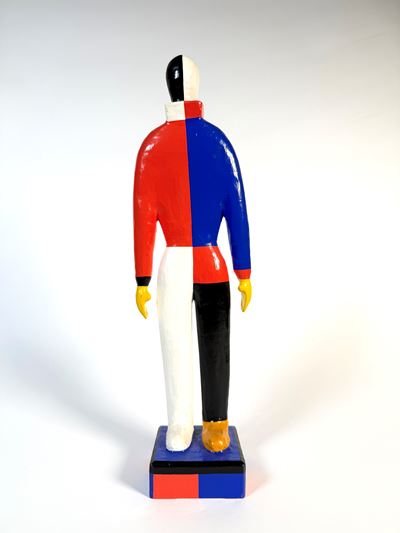 Kazimir Malevich, Scultura raffigurante 'Lo Sportivo', cartapesta, h 49 cm