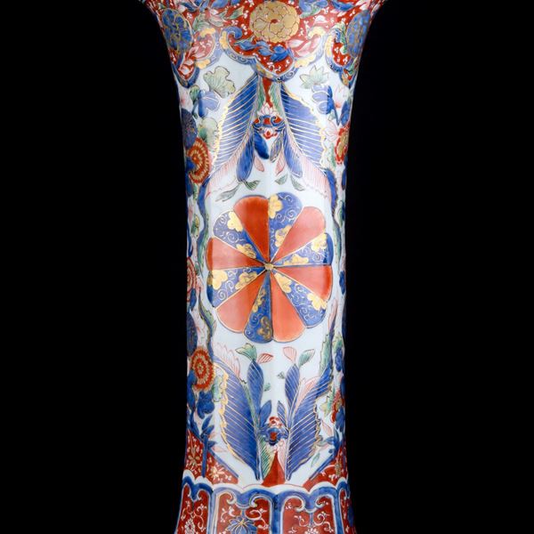 A LARGE WUCAI VASE