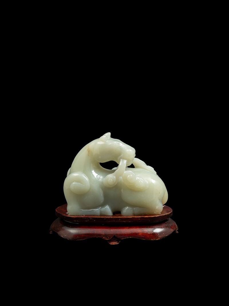 SCULTURA IN GIADA CELADON