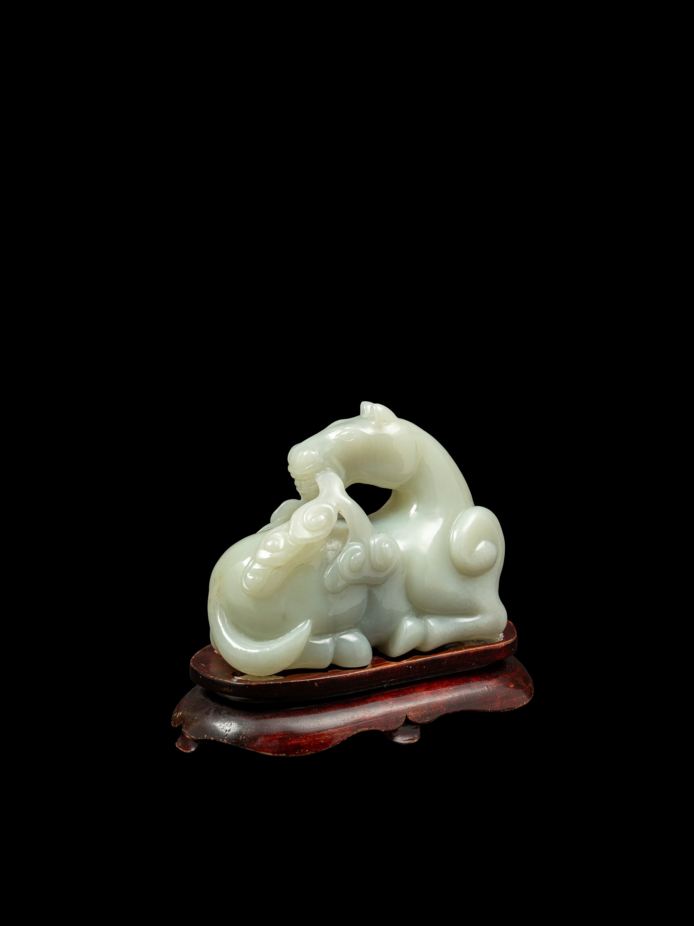 SCULTURA IN GIADA CELADON