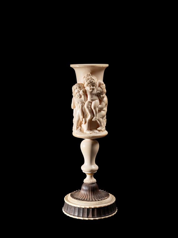 ☼GRANDE CALICE SCOLPITO AD ALTORILIEVO