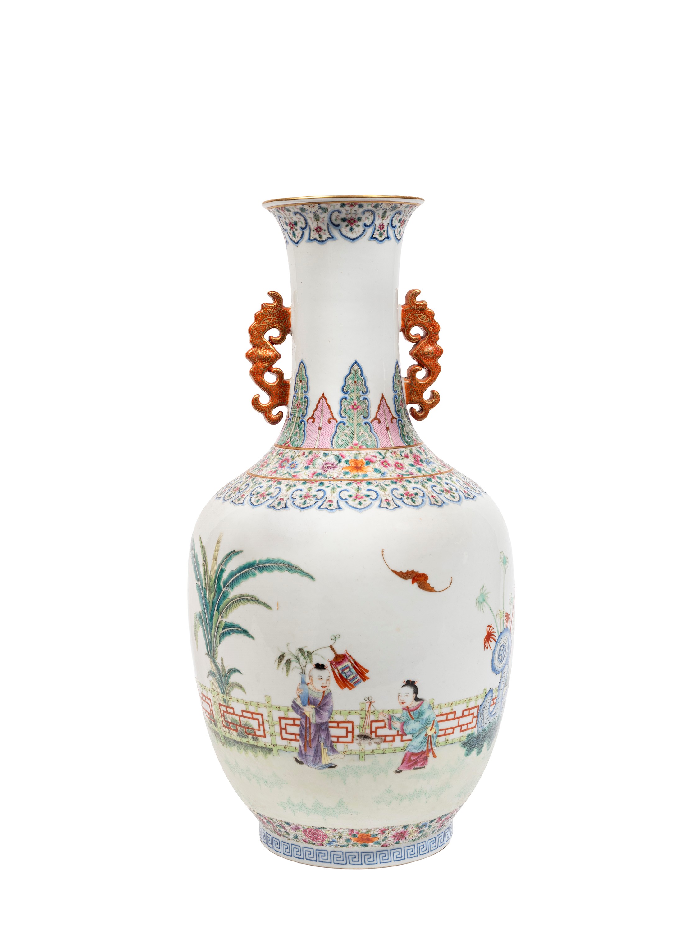 VASO IN PORCELLANA FAMIGLIA ROSA