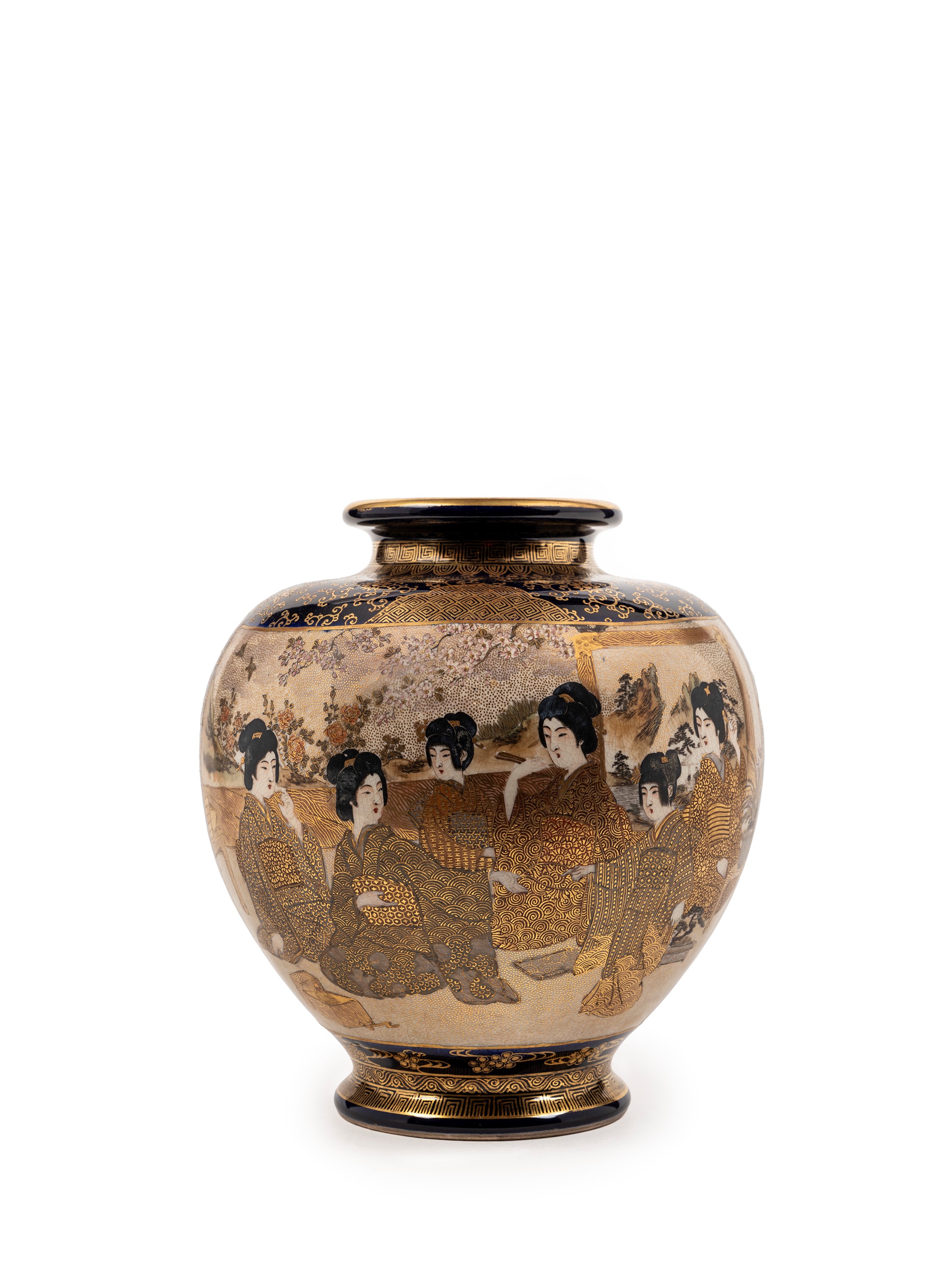Giappone (periodo Meiji), Vaso in ceramica Satsuma