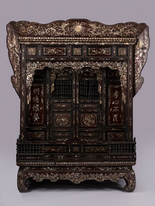 HONGMU AND MOTHER-OF-PEARL CABINET