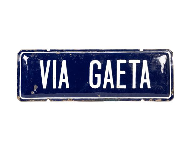 EARLY 20th CENTURY STREET SIGN