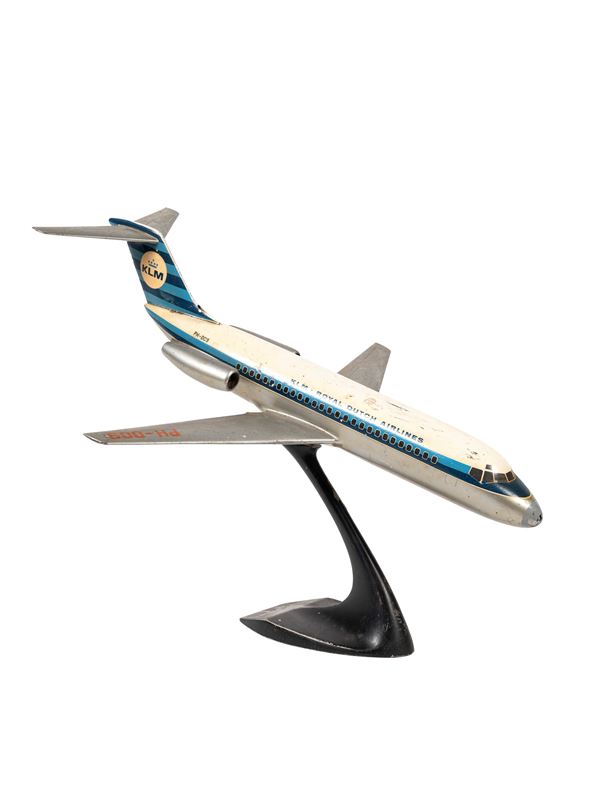 A DC-9 KLM AIRLINE AGENCY MODEL
