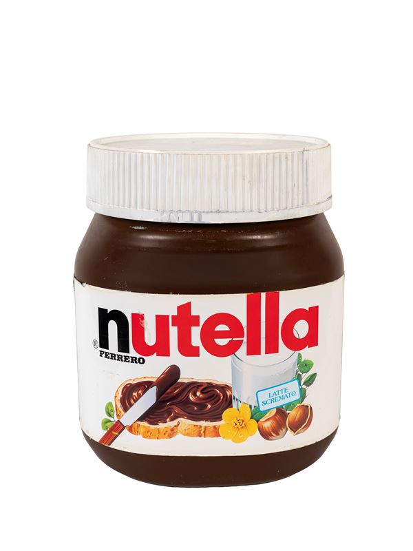 GIANT NUTELLA JAR ADVERTISING DISPLAY