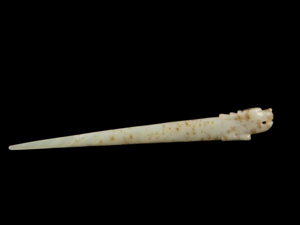 A JADE HAIR PIN