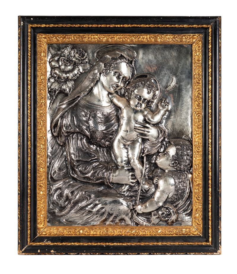 PLACCA IN ARGENTO CON ALTORILIEVO
