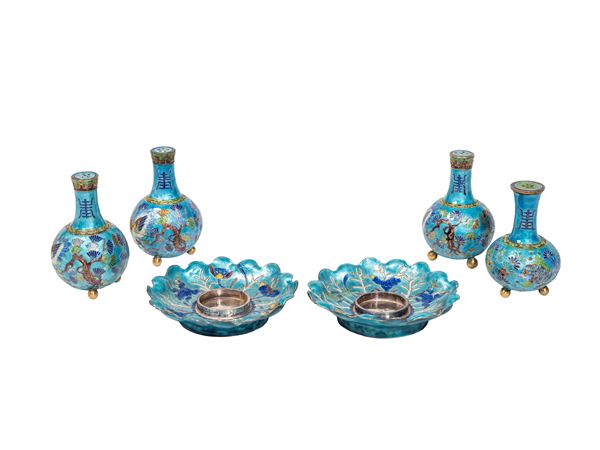 A SET FOUR SALT CELLARS AND TWO SMALL DISHES ENAMEL ON SILVER