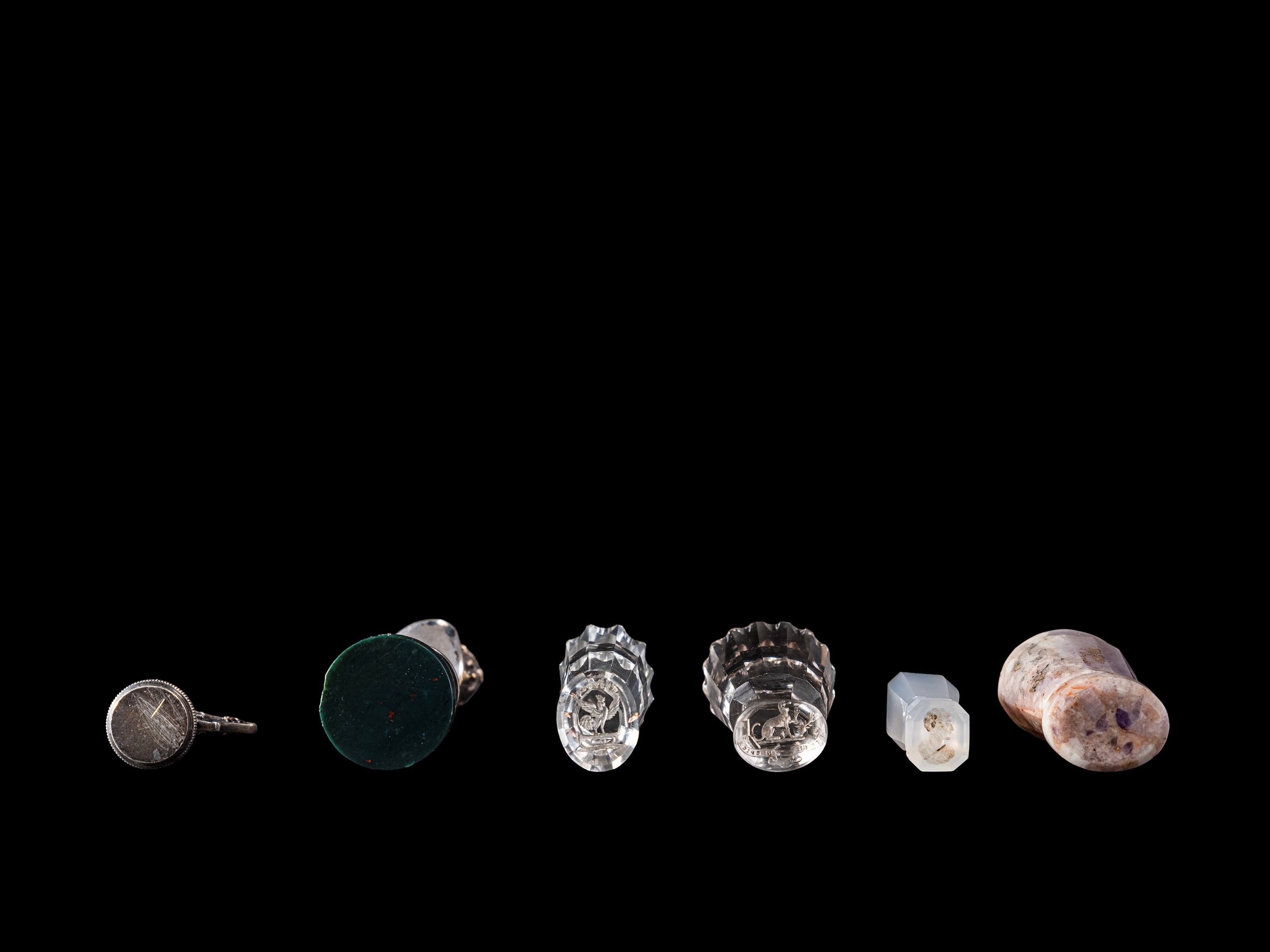 COLLEZIONE DI SEI SIGILLI IN PIETRA DURA E METALLO