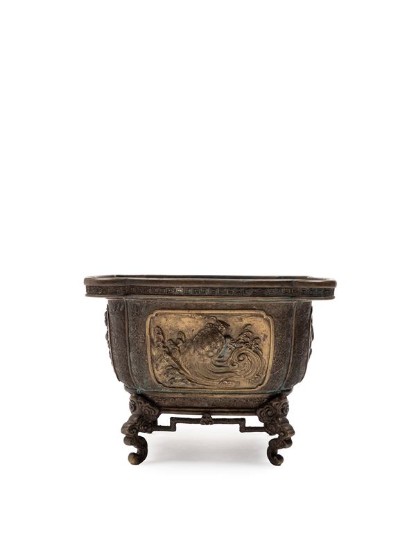 A BRONZE CENSER
