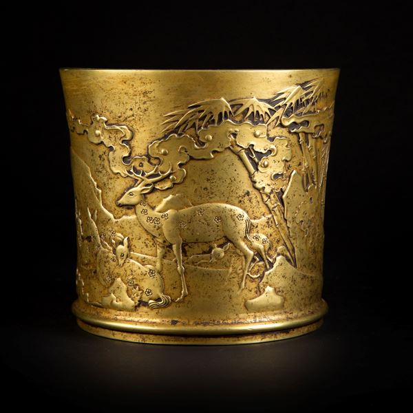 A GILT-BRONZE BRUSH POT 'BITONG'