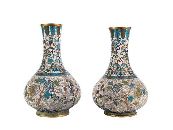 A PAIR OF CLOISONNE BOTTLE-SHAPED VASES