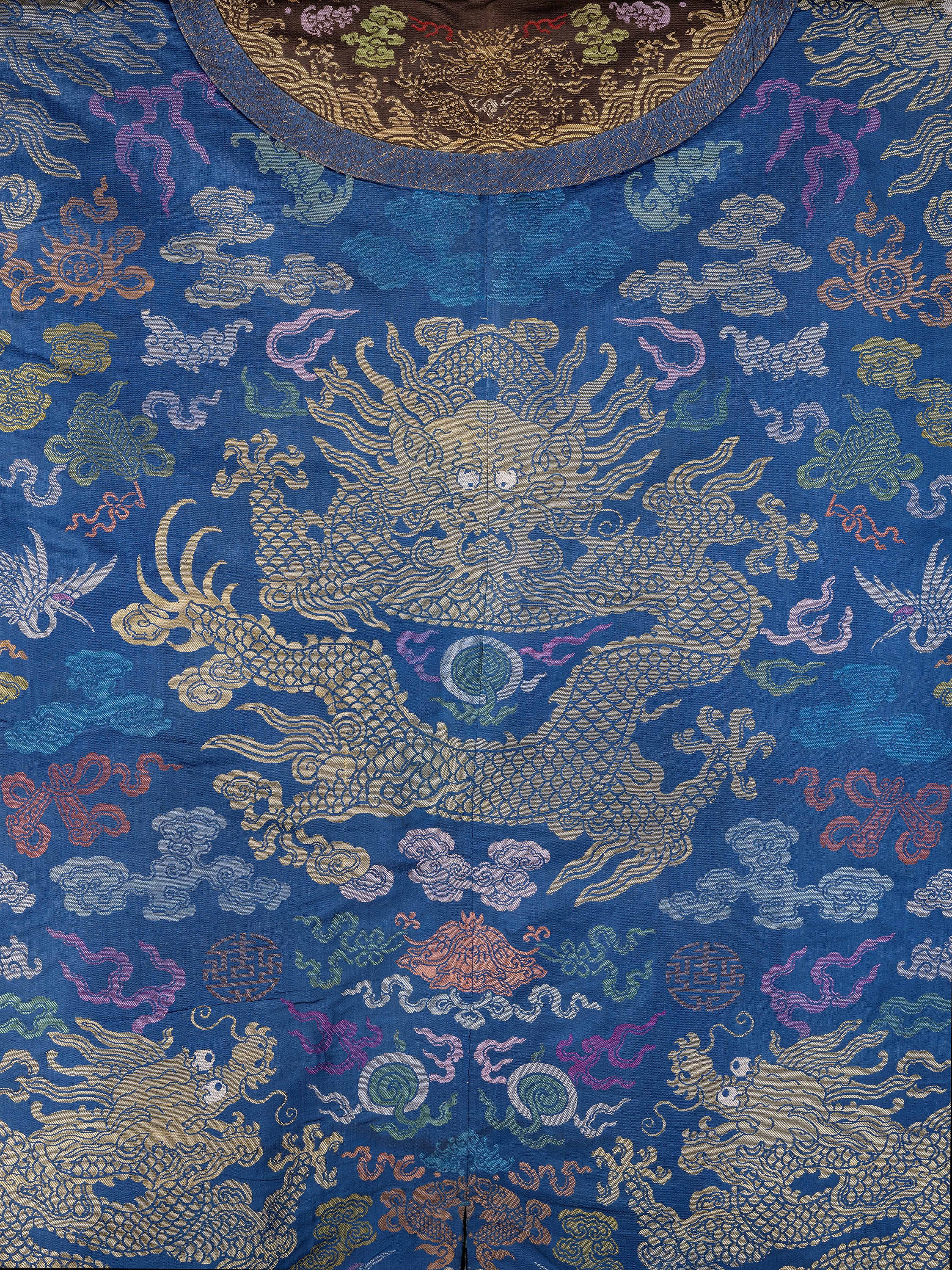 Cina, dinastia Qing (fine XIX secolo), Vestito in broccato di seta