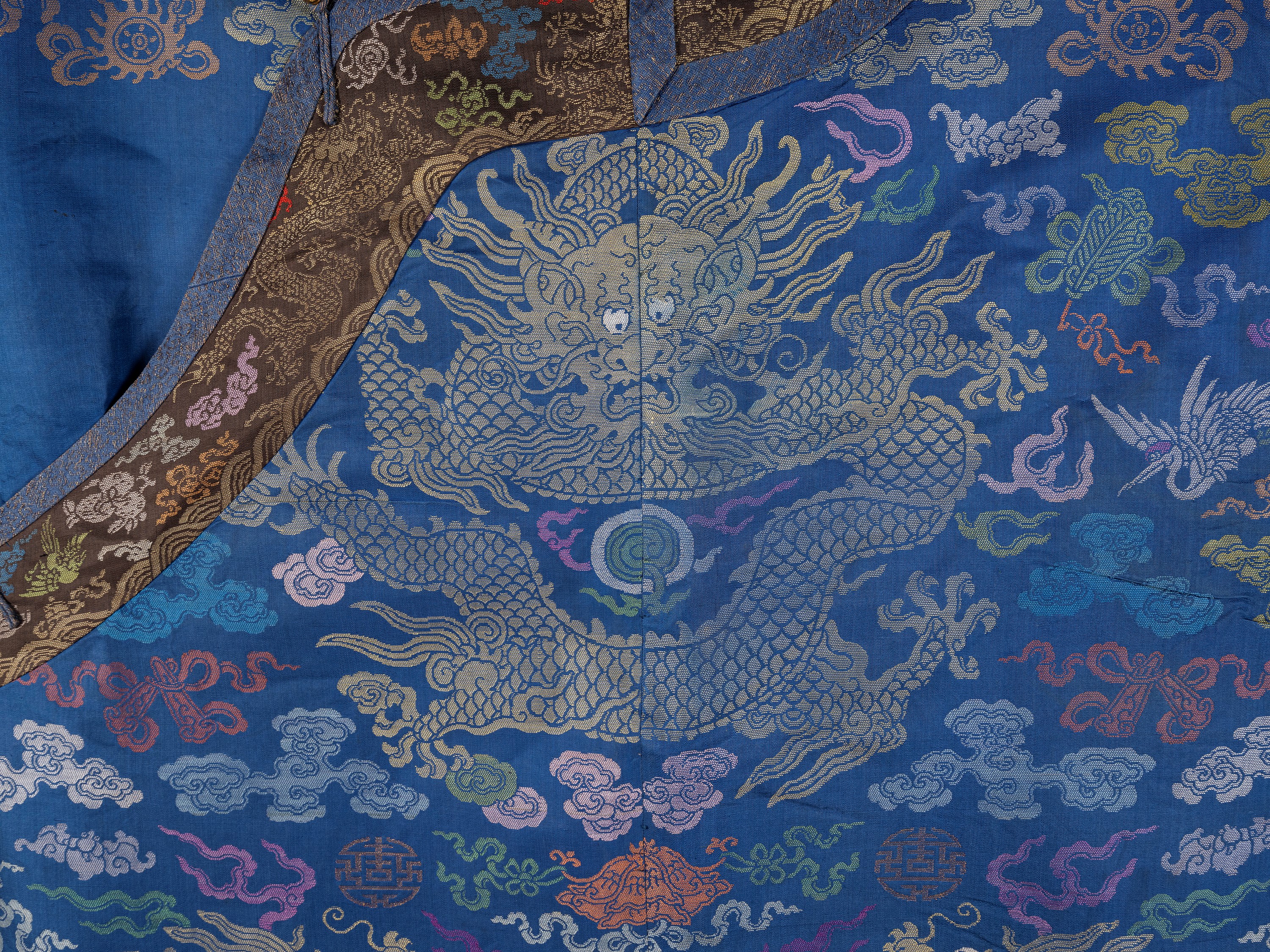 Cina, dinastia Qing (fine XIX secolo), Vestito in broccato di seta