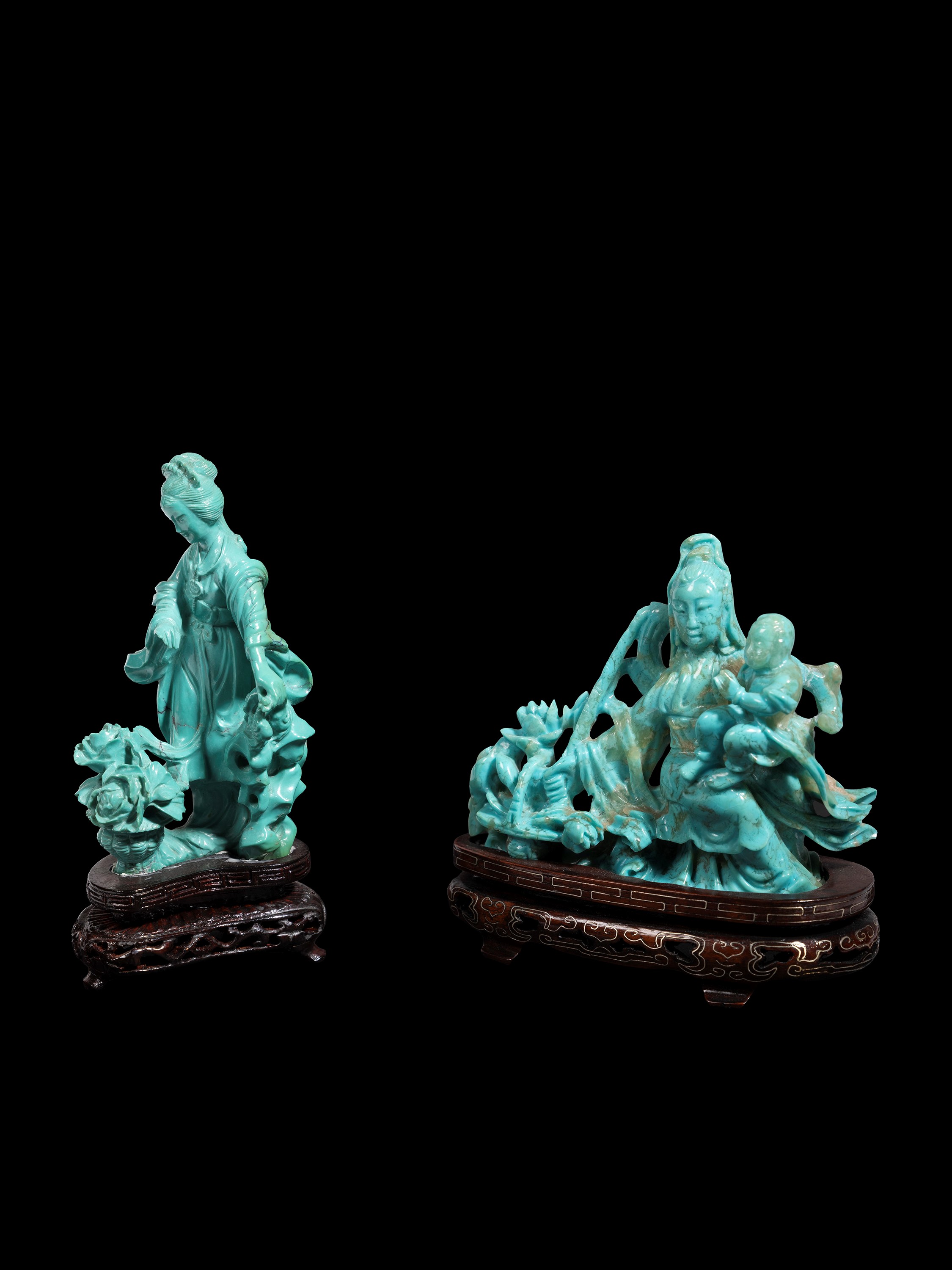 DUE FIGURE IN TURCHESE