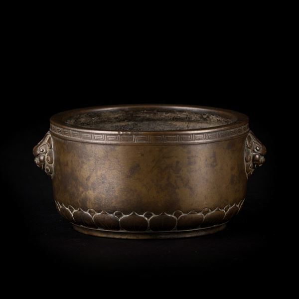 A BRONZE INCENSE BURNER