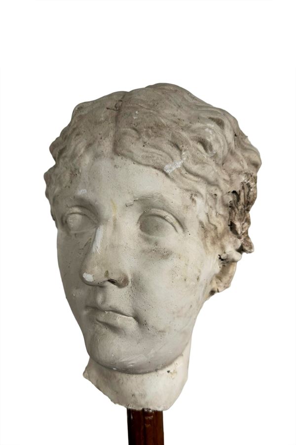 ANCIENT SCULPTURE – ACADEMIC PLASTER CAST OF THE GODDESS APHRODITE