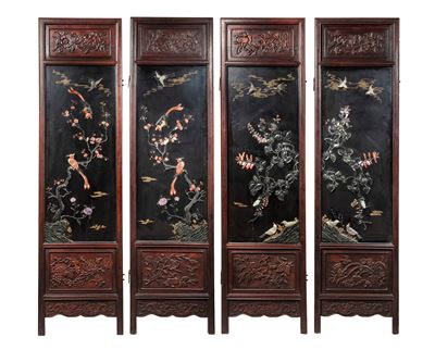 Paravento in legno con pietre dure, decorazione cinese (fine XIX/inizio XX secolo)