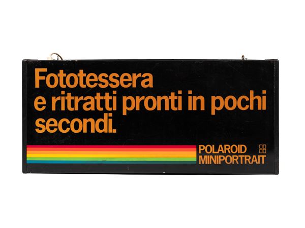 POLAROID MINIPORTRAIT ILLUMINATED ADVERTISING SIGN