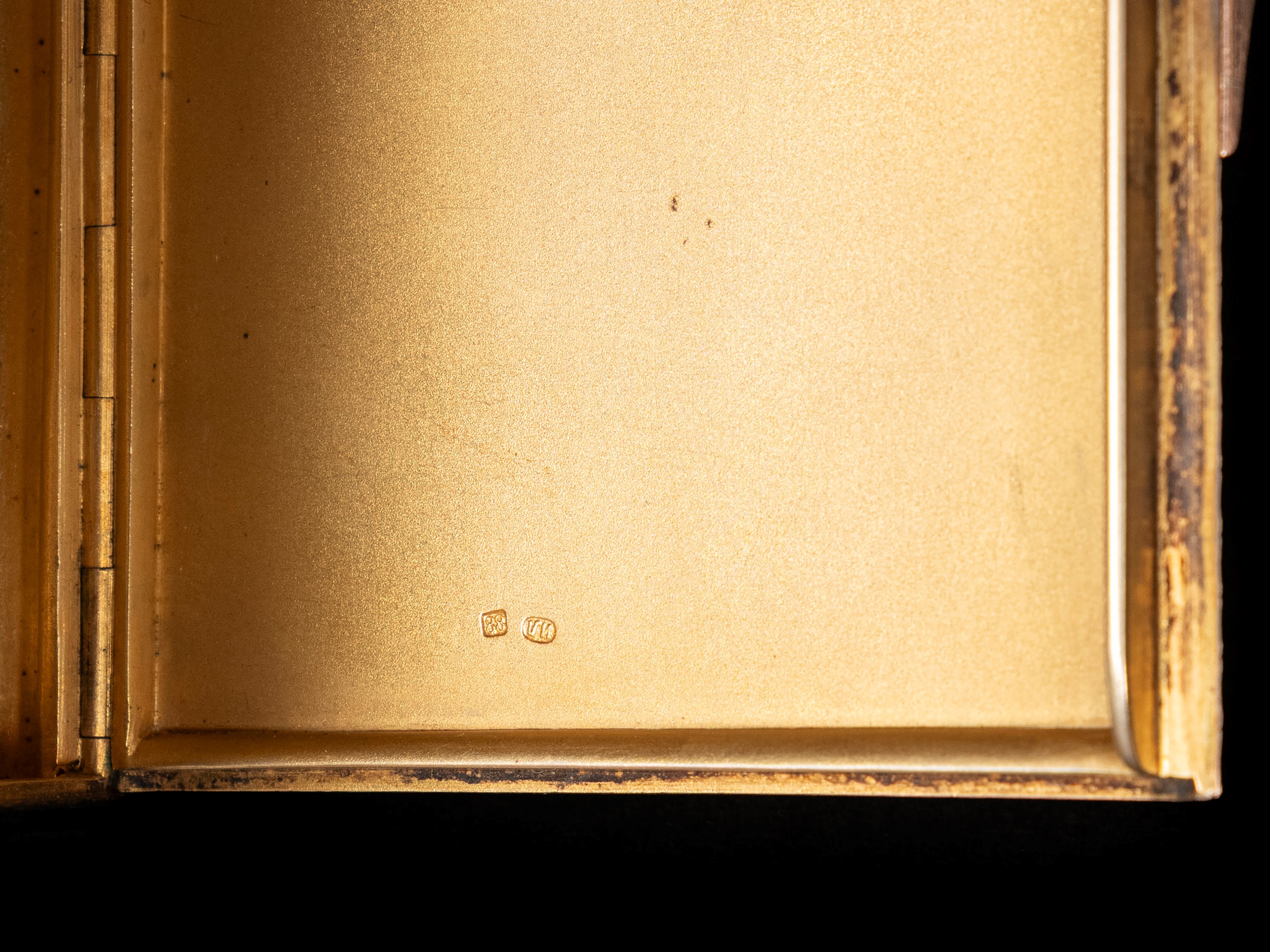 PORTASIGARI IN ARGENTO SMALTATO E ORO