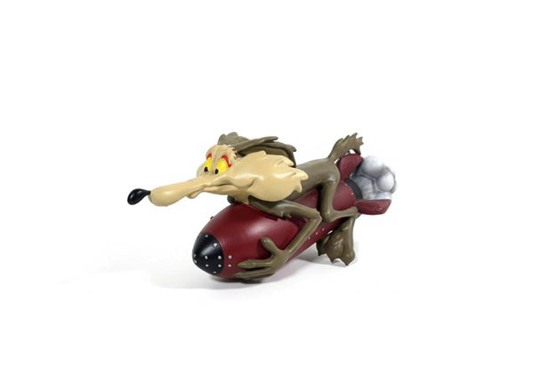 A WILE E. COYOTE COLLECTIBLE FIGURE STATUE