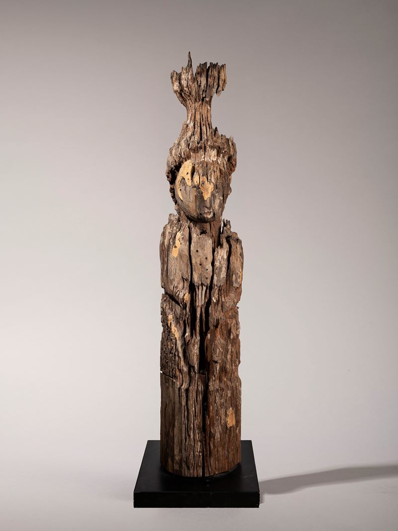 GRANDE FIGURA DI ANTENATO
